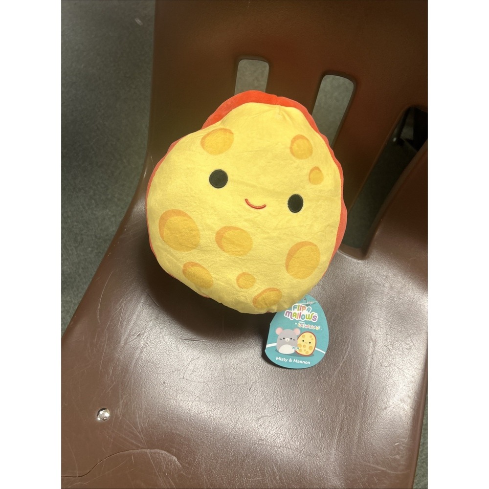 NWT Misty The Mouse And Mannon The Gouda Cheese  7" Flip-a-mallow